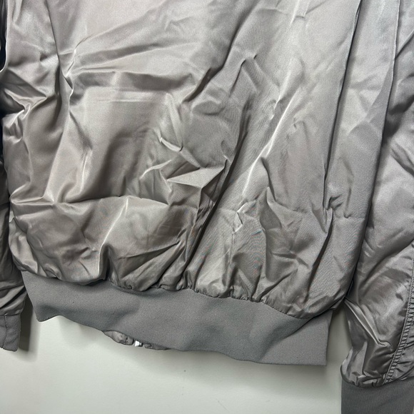 The Group Babaton Bomber Jacket Fill Zip Silver - Picture 15 of 16